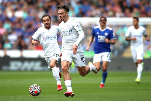 Jack Grealish și Bernardo Silva, doi dintre jucătorii pe care Manchester City i-a cumpărat cu mulți bani // foto: Guliver/gettyimages