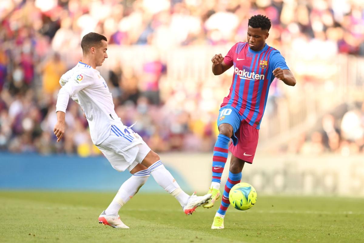 Imagini șocante după Barcelona - Real Madrid » Koeman, atacat de fanii catalanilor! Prima reacție
