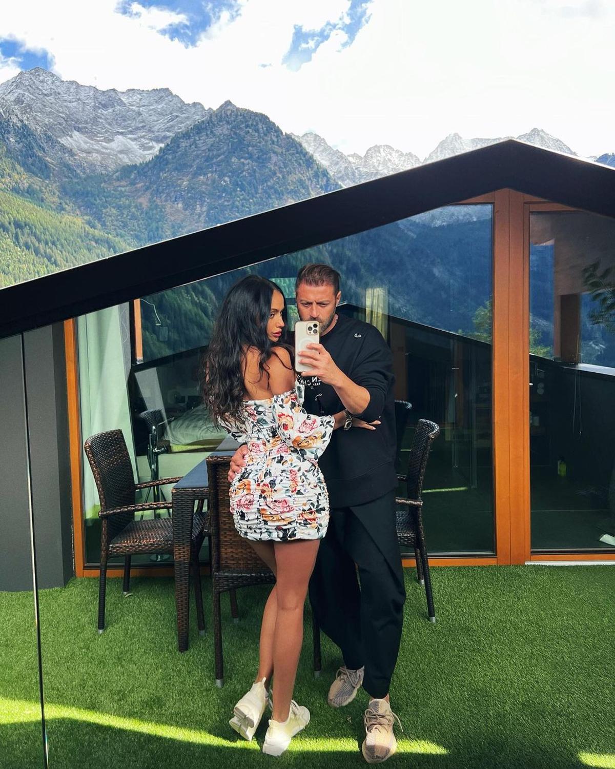 FOTO Soția lui Cristi Pulhac, superhot în vacanța exotică din Republica Dominicană: „Baby, eu sunt priveliștea”