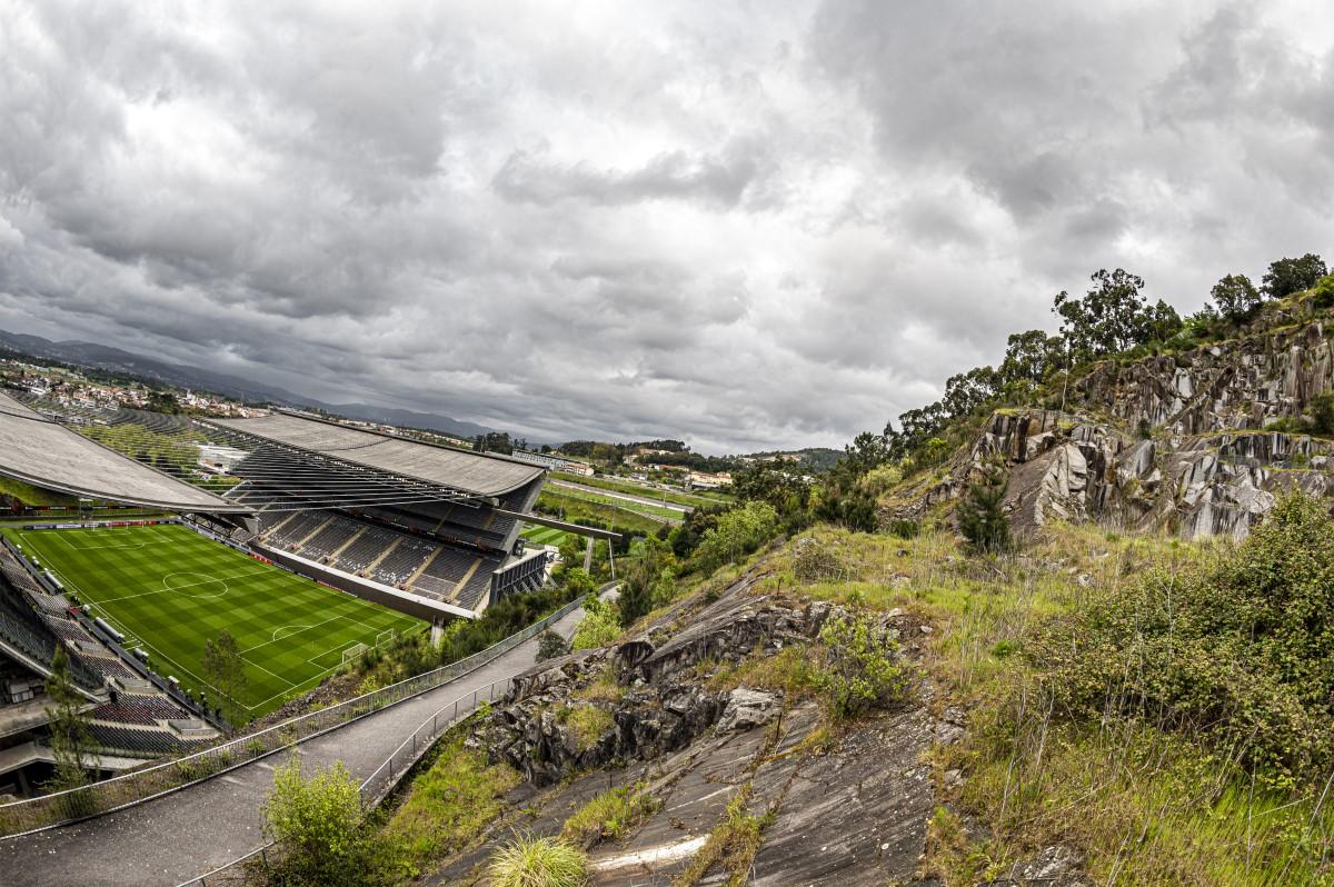WOW! Aici trebuie să joace Real Madrid! Imagini superbe cu un stadion unic: „Cel mai dificil proiect”
