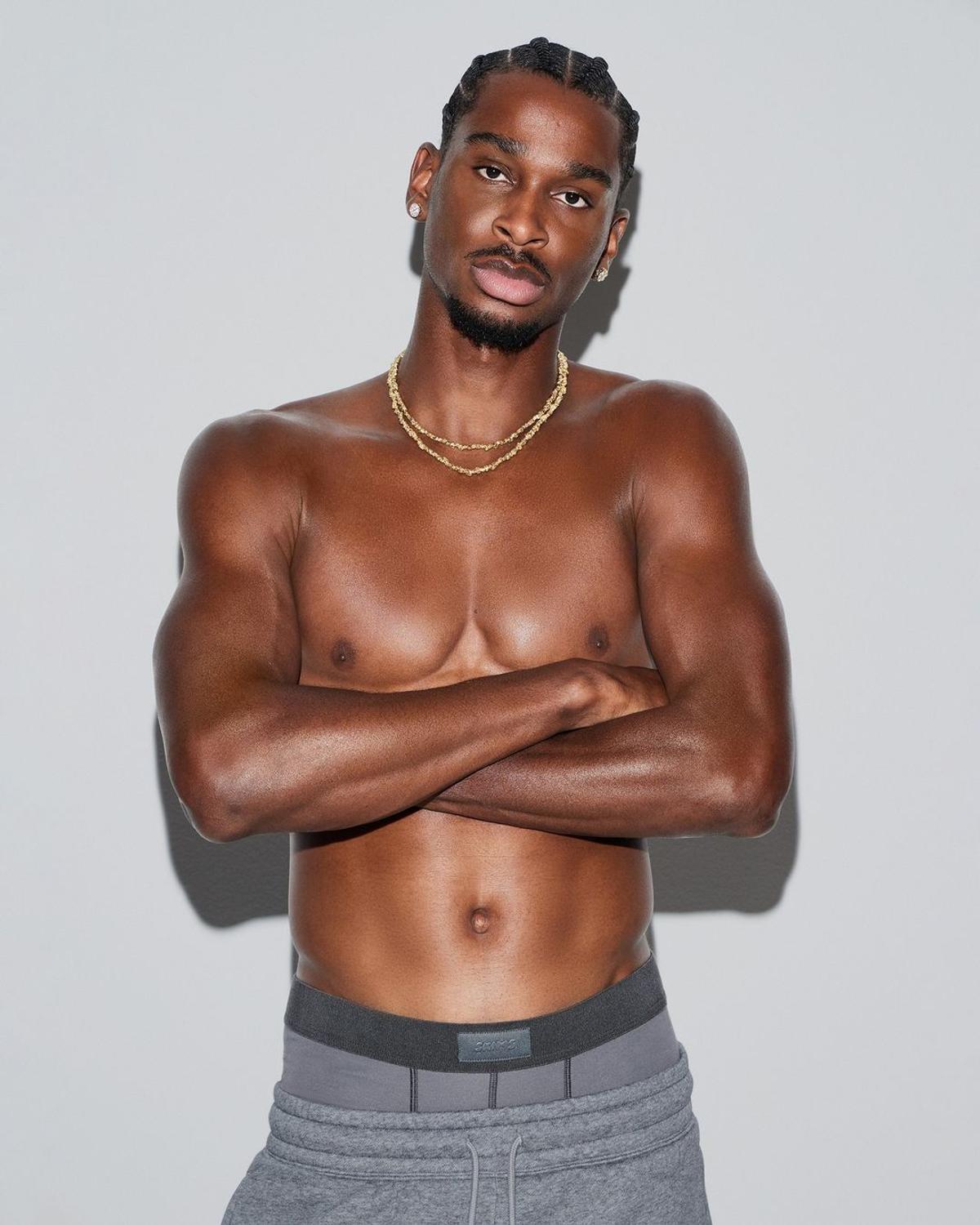 Nick Bosa, Neymar și Shai Gilgeous-Alexander au pozat pentru Skims