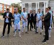 Suporterii Corvinului au venit în număr mare la prezentarea noului echipament și magazin