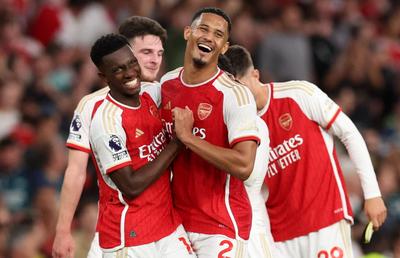 Manchester United și Arsenal – cele mai mari cote din lume, doar la Mozzart Bet!