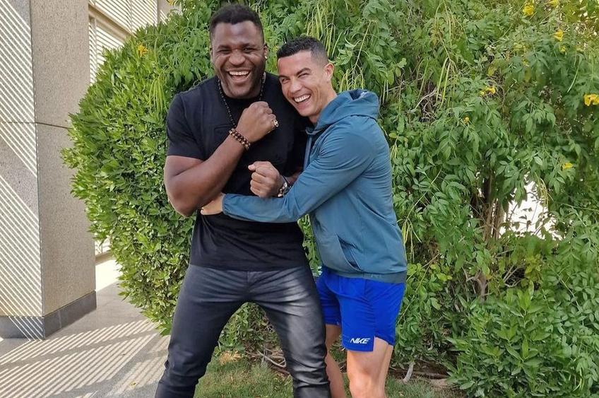 Francis Ngannou și Cristiano Ronaldo, la Riad. 
Foto: Instagram @francisngannou