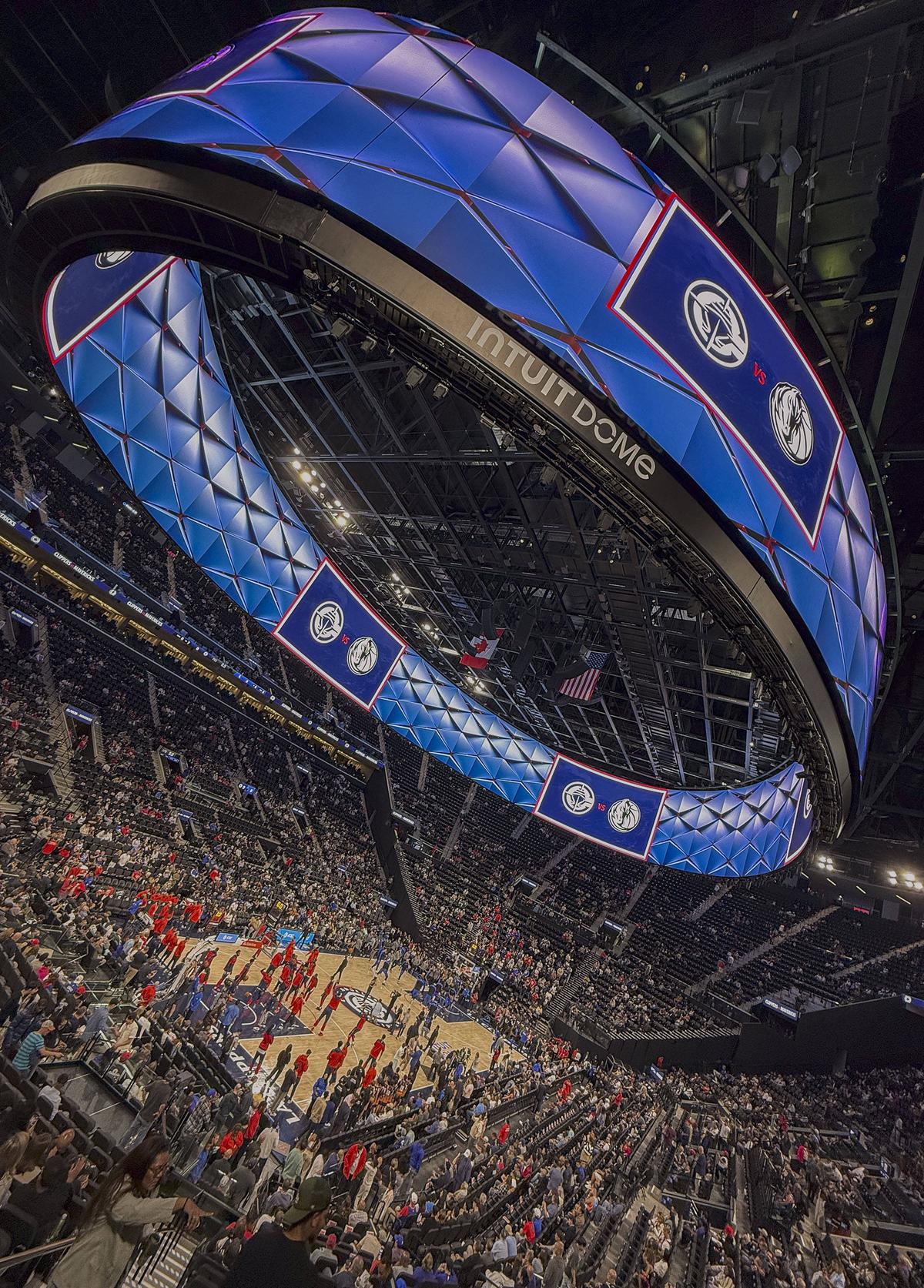 Au trecut la următorul nivel! Arena-SF inaugurată de americani poate să VÂNDĂ din energia pe care o produce: imagini spectaculoase