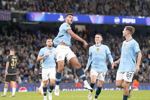 Matheus Nunes a fost jucătorul de 10 al lui Manchester City cu Sparta Praga // foto: Imago Images