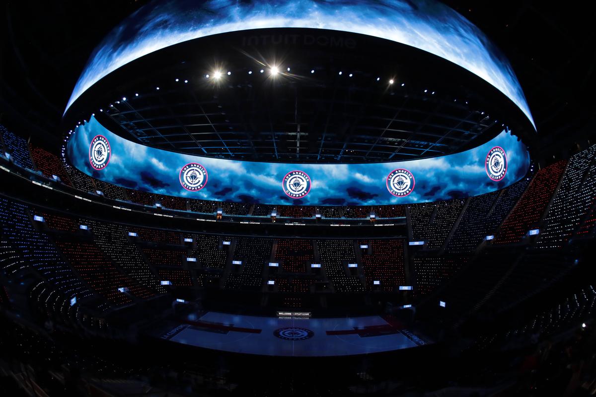 Au trecut la următorul nivel! Arena-SF inaugurată de americani poate să VÂNDĂ din energia pe care o produce: imagini spectaculoase