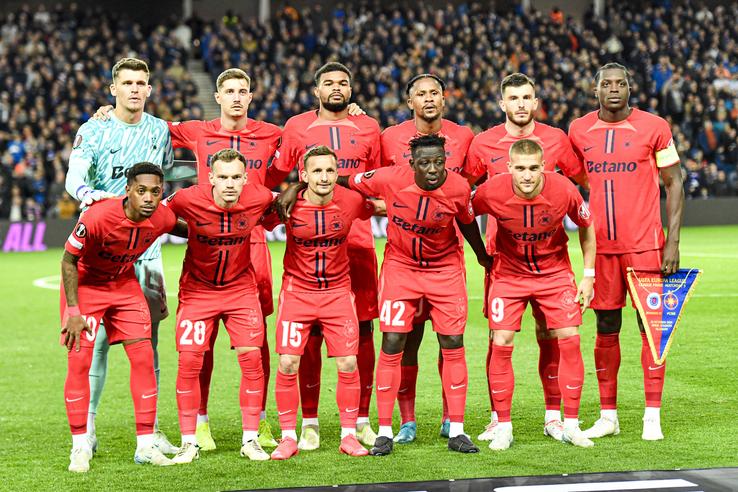 FCSB a pierdut usturător pe Ibrox cu Rangers, scor 0-4. Foto: Cristi Preda (GSP)