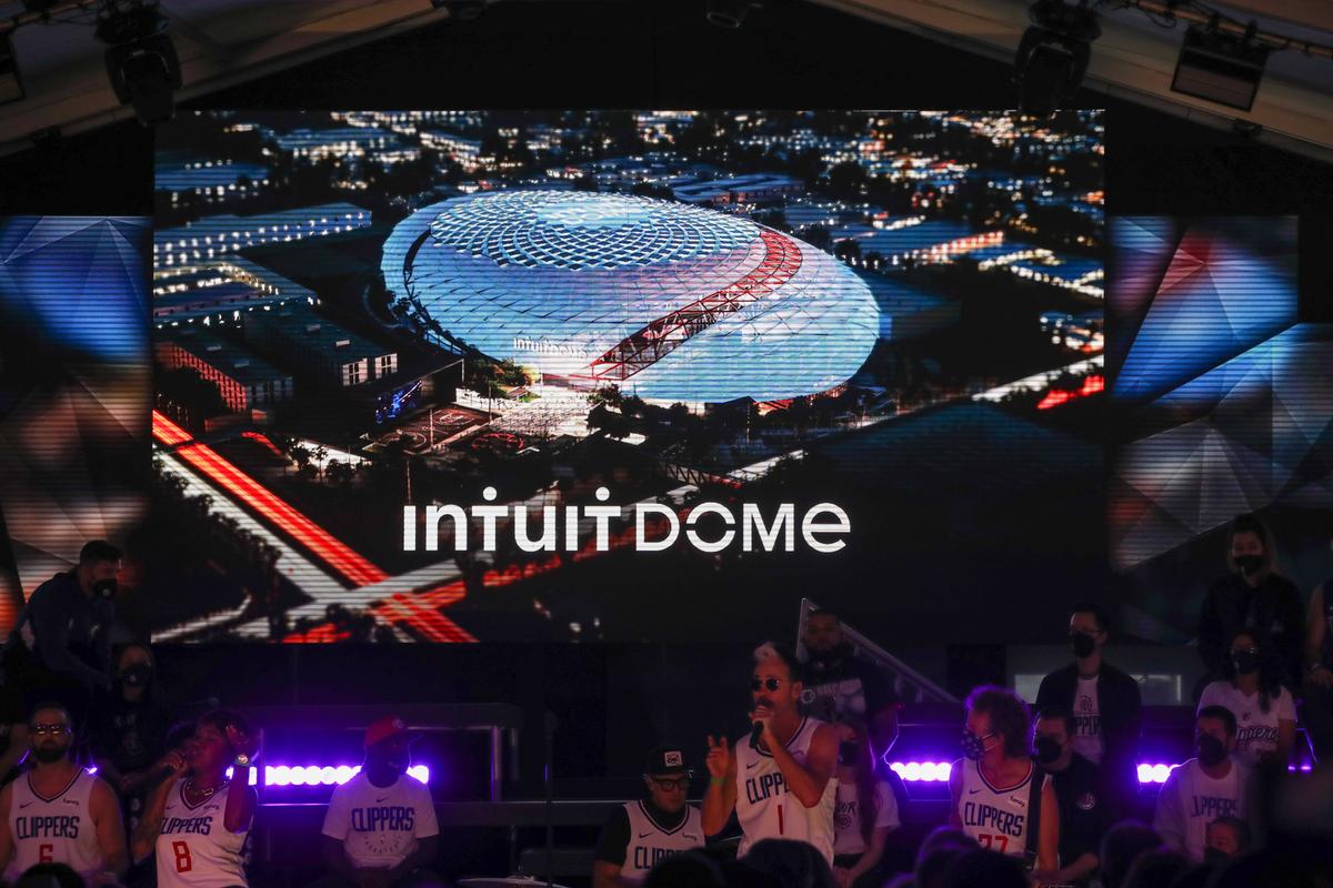 Au trecut la următorul nivel! Arena-SF inaugurată de americani poate să VÂNDĂ din energia pe care o produce: imagini spectaculoase