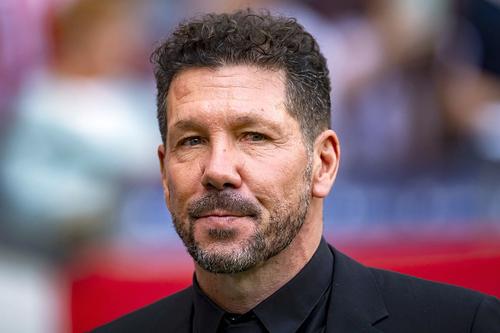 Diego Simeone îl vrea la Atletico pe Cristian Romero / Foto: Imago