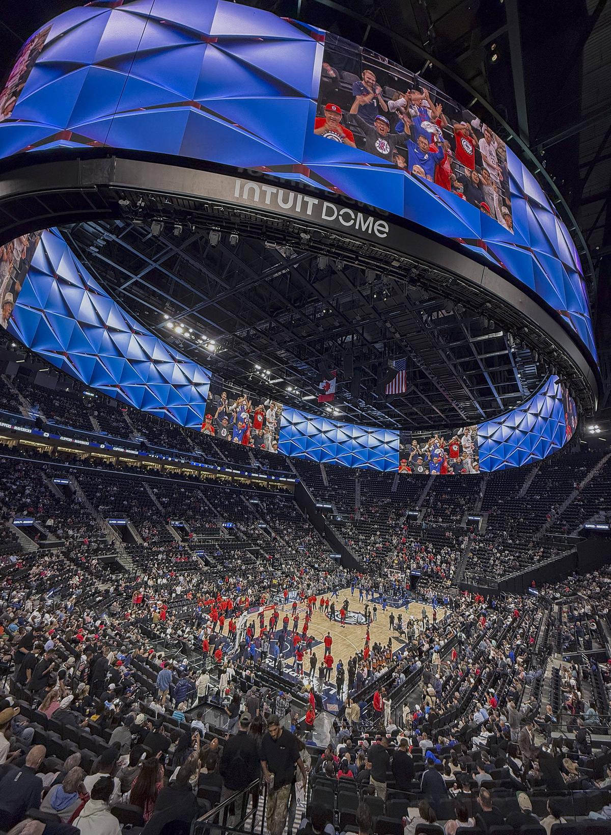 Au trecut la următorul nivel! Arena-SF inaugurată de americani poate să VÂNDĂ din energia pe care o produce: imagini spectaculoase