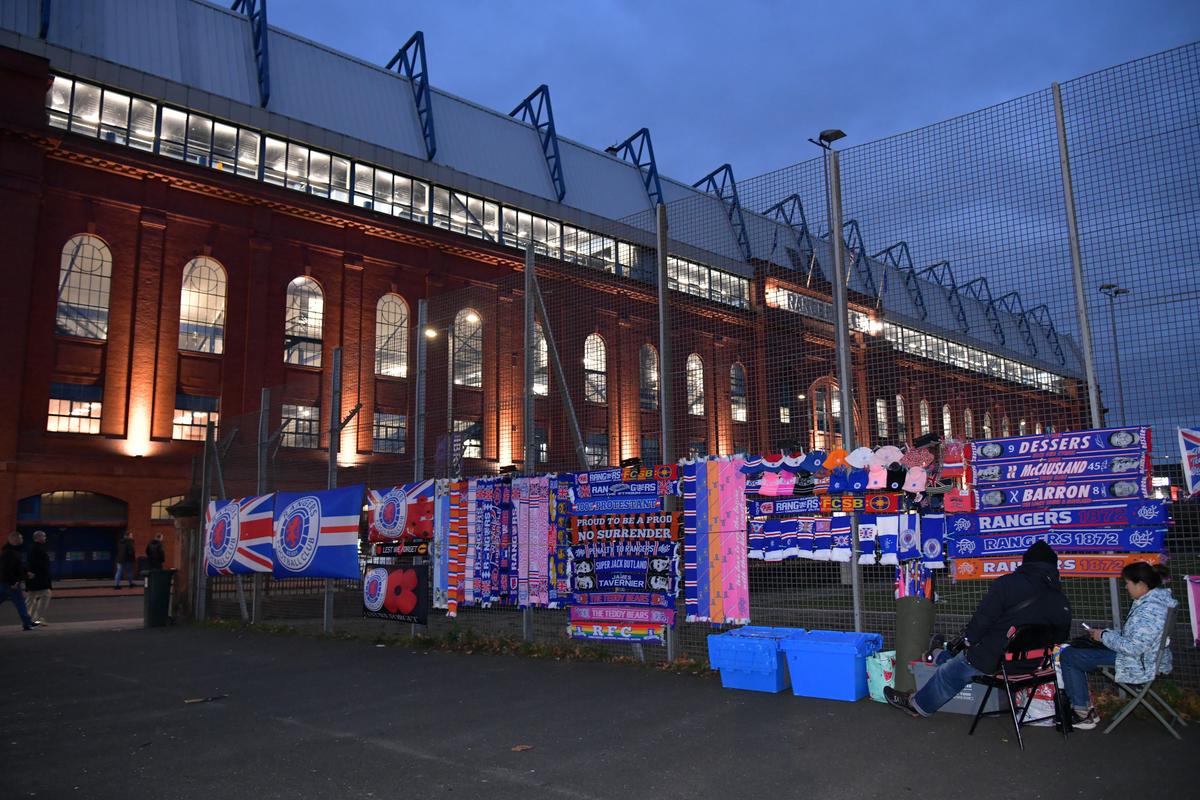 Rangers - FCSB » Imagini de la sosirea la stadion a roș-albaștrilor