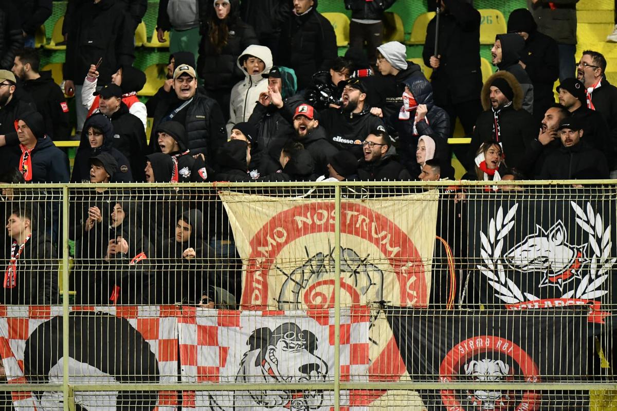 FC Argeș și Dinamo „au dat-o la pace” în derby-ul etapei 14 din Superliga