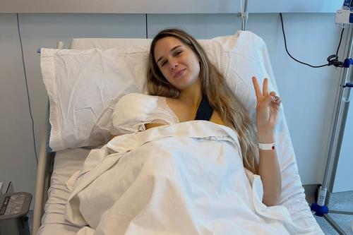 Anca Todoni, în spital/Foto: Instagram (Anca Todoni)