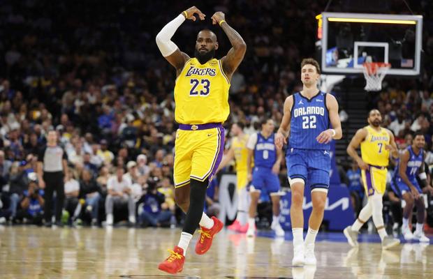 Noi informații despre scandalul anului în NBA! Legendarul LeBron James, folosit de un prieten pentru a plasa pariuri ilegale
