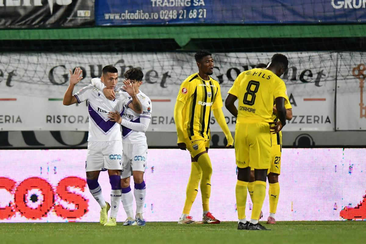 FC Argeș și Dinamo „au dat-o la pace” în derby-ul etapei 14 din Superliga