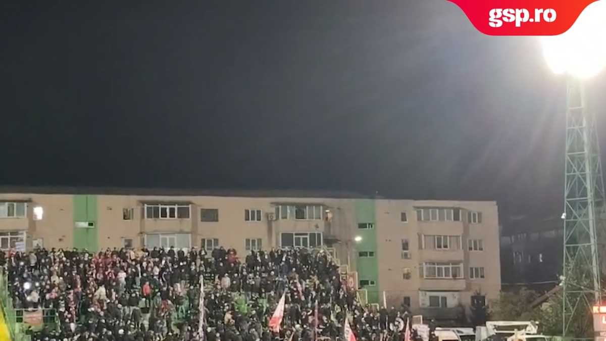 Conflict în galeria lui Dinamo la meciul cu FC Argeș