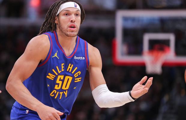 Aflată în criză, NBA a fost „salvată” pentru moment de două meciuri incredibile: prelungiri, jucători cu 50 de puncte marcate și coșuri memorabile