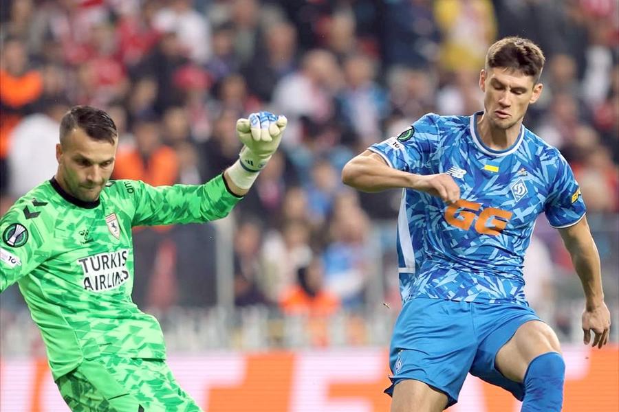 Vladislav Blănuță, în tricoul lui Dinamo Kiev // FOTO: Instagram Concurență pentru titularul lui Dinamo: „Rămâne interesul, de ce nu?”