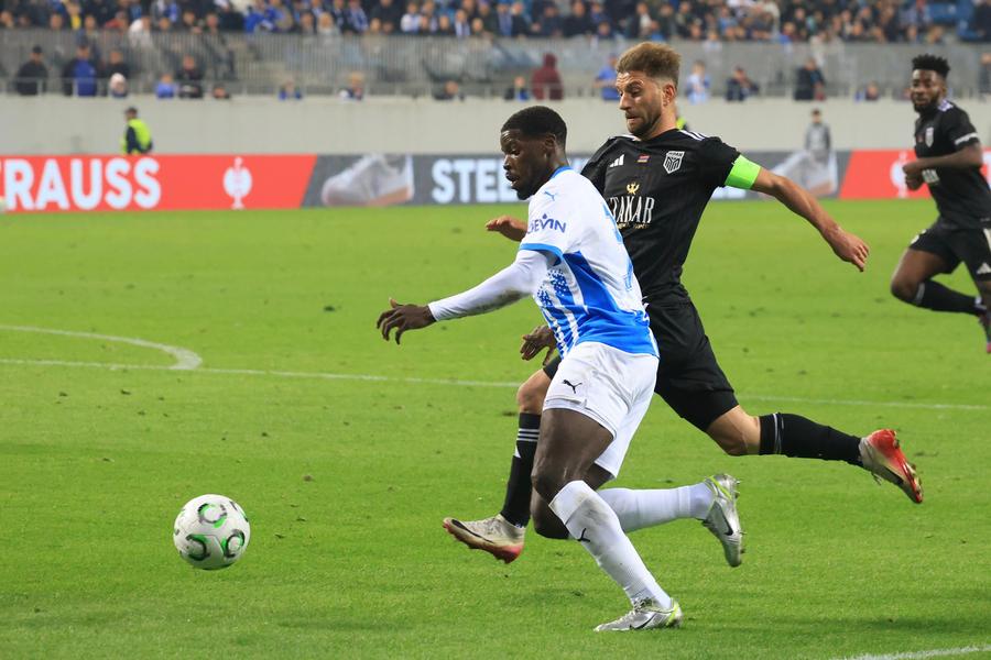 Steven Nsimba/ foto: Ionuț Iordache (GSP) Gigi Becali și Sorin Cârțu, dialog spectaculos în direct: „Asta îmi dorești tu mie?!”