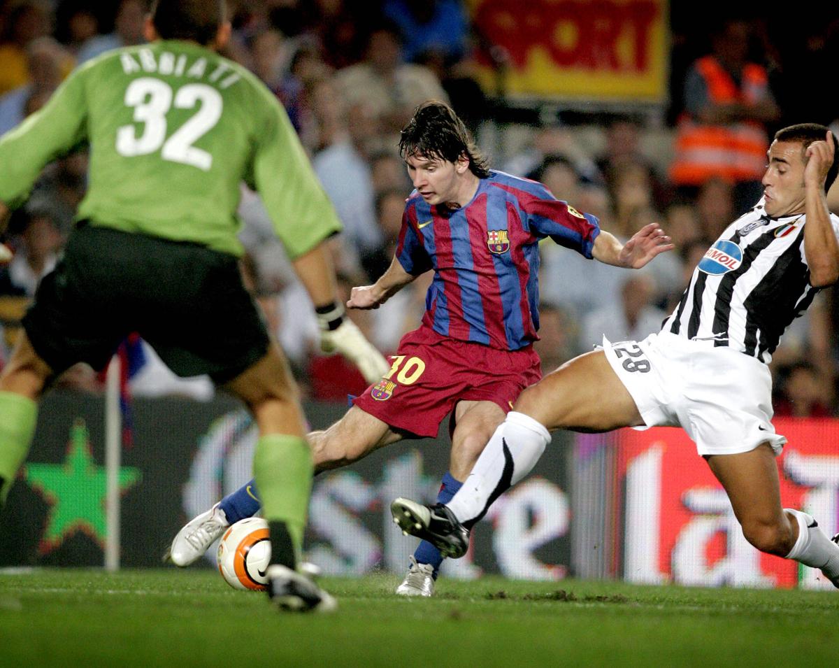 Cariera în fotografii a lui Fabio Cannavaro, câștigătorul Balonului de Aur 2006