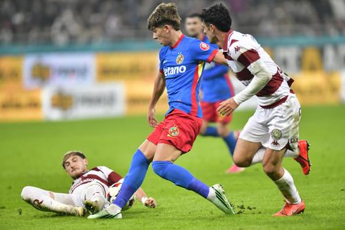 Alex Stoian, în FCSB - Rapid // foto: Cristi Preda (GSP.ro)