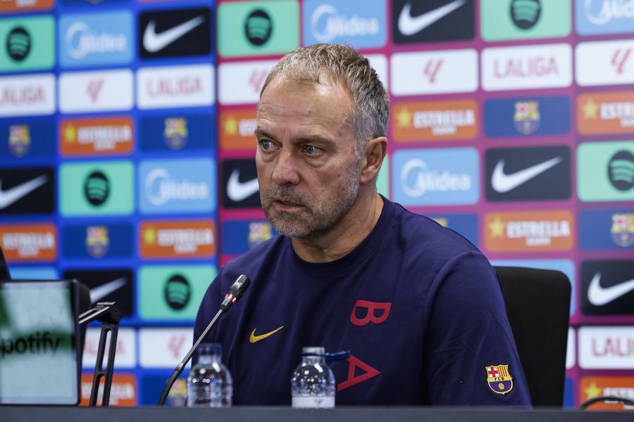 Hansi Flick, înainte de El Clasico: „Cel mai frumos meci” + Încredere totală în arbitri”