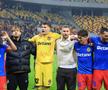 Târnovanu, Denis Drăguș, Alex Stoian, Muhar, Ngezana și Cisotti, după FCSB - Rapid 4-1 // foto: Ionuț Iordache