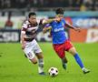 Moruțan vs Pădurariu, în FCSB - Rapid // foto: Cristi Preda (GSP.ro)