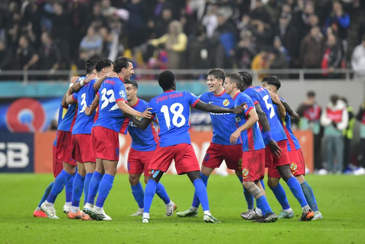 (2) Imagini de la FCSB - Rapid (repriza 2) // foto: Ionuț Iordache și Cristi Preda (GSP.ro)