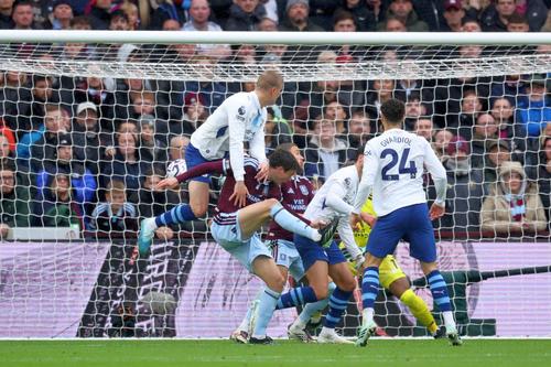 Aston Villa - Manchester City/ FOTO Imago Images