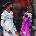 Mike Maignan a văzu cartonașul roșu direct în minutul 27 al partidei Bournemouth - Milan 3-0 din Europa League / Foto: Imago