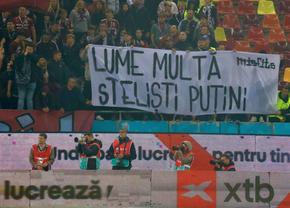 Toate mesajele galeriilor din FCSB - Rapid: „Iar n-au geacă scriitorii” versus „Mioare de culoare”