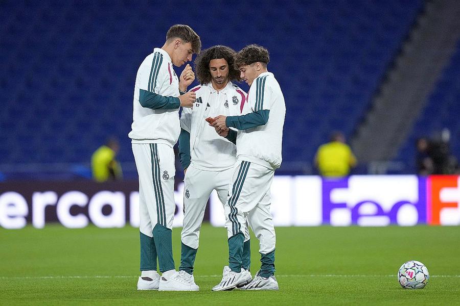 Thiago Pitarch, în dreapta aici, este unul dintre jucătorii promovați de Real Madrid din Academie / foto: Imago Images Nu e La Masia! Surpriză: Academia care dă cei mai mulți jucători în TOP 5 campionate