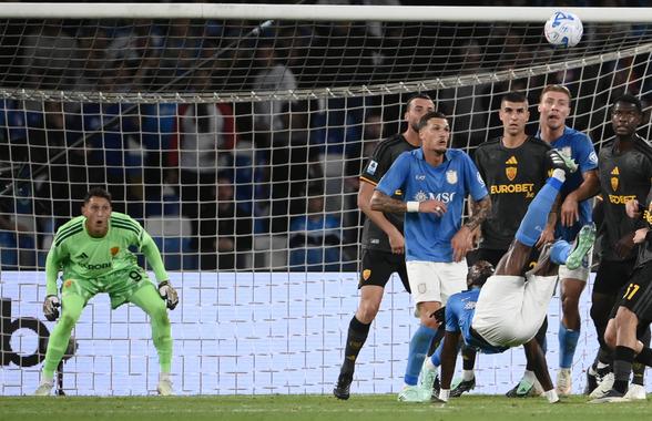 Spectacol cu 6 goluri în Napoli - AS Roma: unul a fost din „foarfecă”