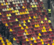 Incidente pe Arena Națională la FCSB - Rapid! Fanii giuleșteni au vrut să meargă peste roș-albaștri, Jandarmeria i-a scos din stadion!
