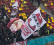 Incidente pe Arena Națională la FCSB - Rapid! Fanii giuleșteni au vrut să meargă peste roș-albaștri, Jandarmeria i-a scos din stadion!