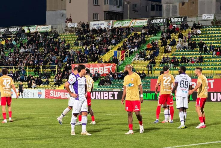 FC Argeș - UTA