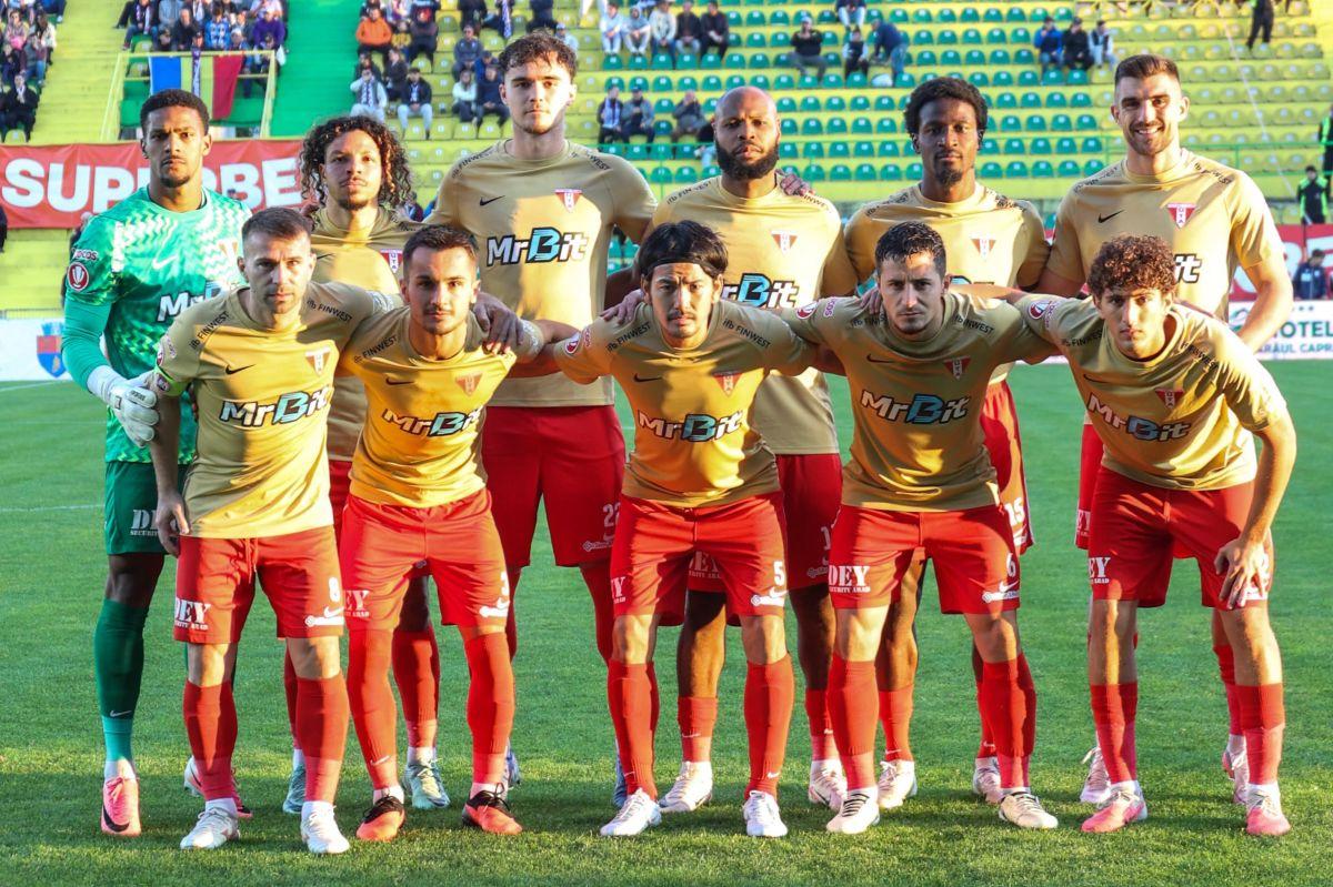 FC Argeș - UTA 0-1 » Învinși de coșmarul lor! „Bătrâna Doamnă” câștigă la Mioveni și adâncește criza lui Bogdan Andone