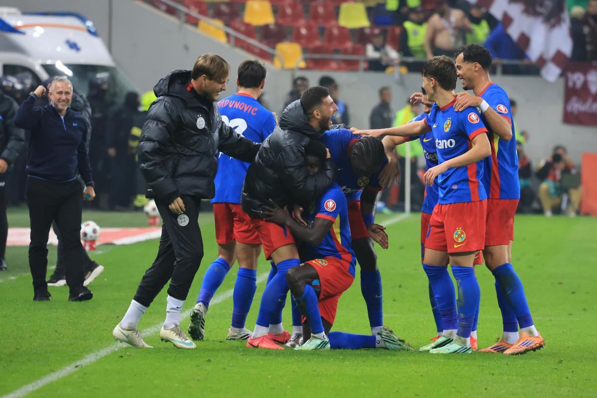 Imagini de la FCSB - Rapid (repriza 2) // foto: Ionuț Iordache și Cristi Preda (GSP.ro)
