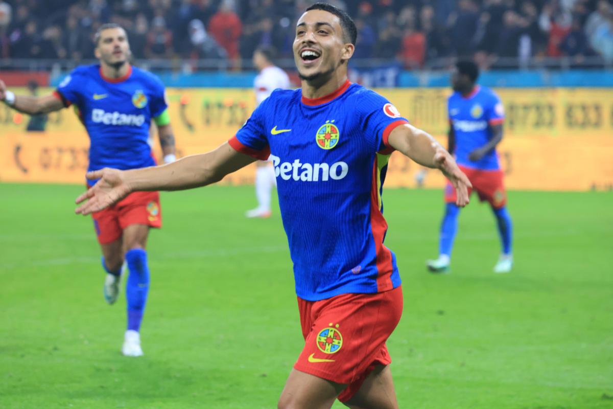 Imagini de la FCSB - Rapid (repriza 2) // foto: Ionuț Iordache și Cristi Preda (GSP.ro)