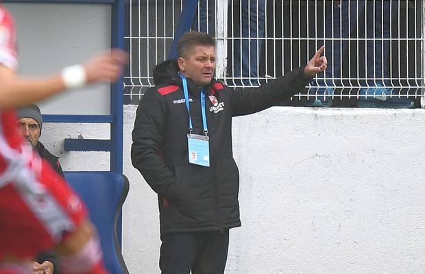 CLINCENI - DINAMO 2-2 // Dusan Uhrin îi taxează pe fundașii centrali: „Nu se poate să începi meciul de la 0-2” » Ce spune de play-off