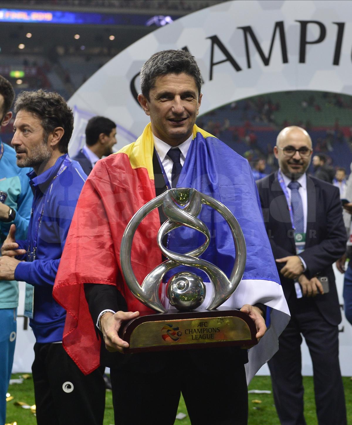 URAWA RED DIAMONDS - AL HILAL 0-2 // FOTO + VIDEO » Răzvan Lucescu a câștigat Liga Campionilor Asiei! Al Hilal, primul trofeu după 19 ani + record stabilit de român