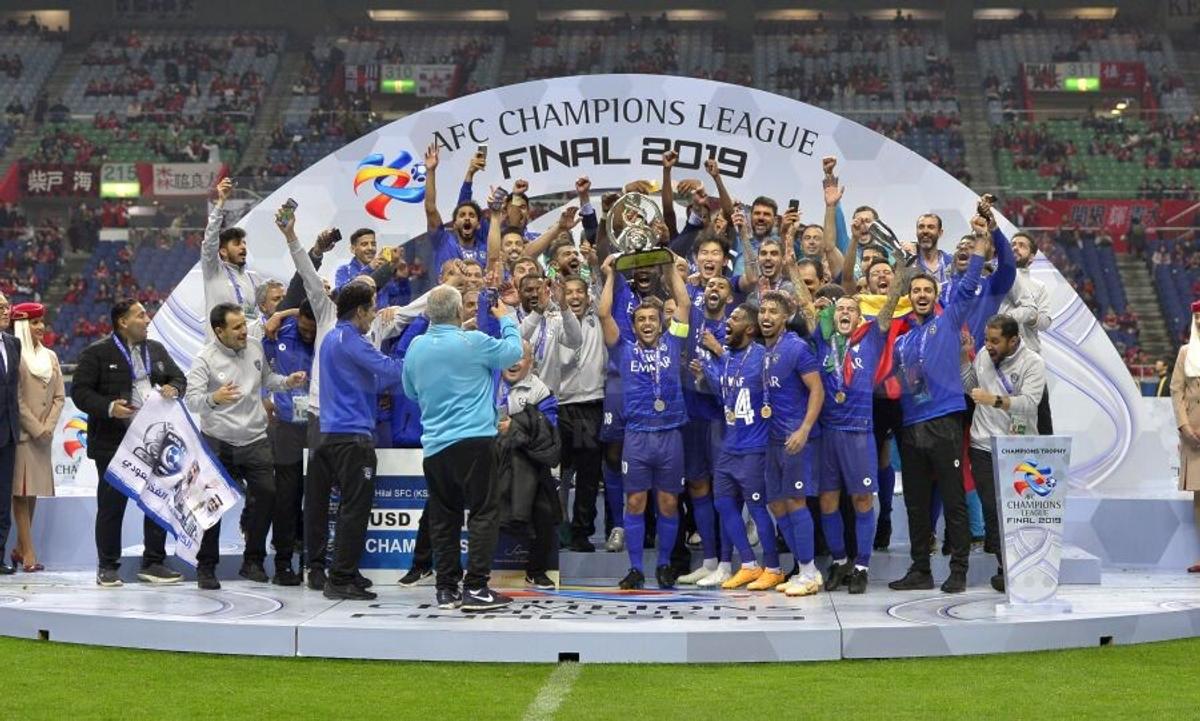 Mircea Lucescu, prima reacție după triumful remarcabil al lui Răzvan: „Cum pot fi unii oameni atât de răi? Vă dați seama ce sentimente am când aud așa ceva?!”
