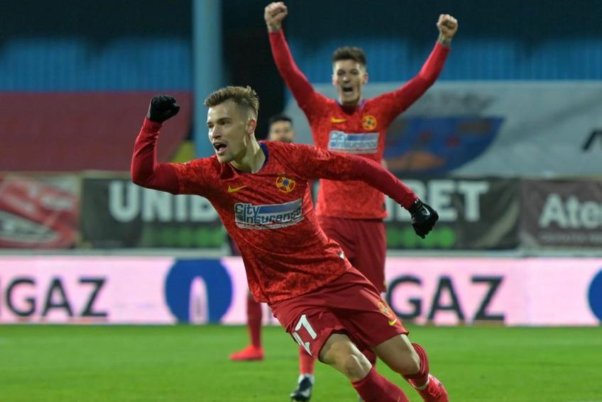 FCSB a învins-o pe Gaz Metan, scor 3-2, și e lider în Liga 1. foto: Raed Krishan