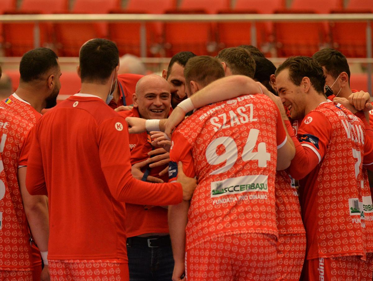 Dinamo-USAM Nîmes 29-27