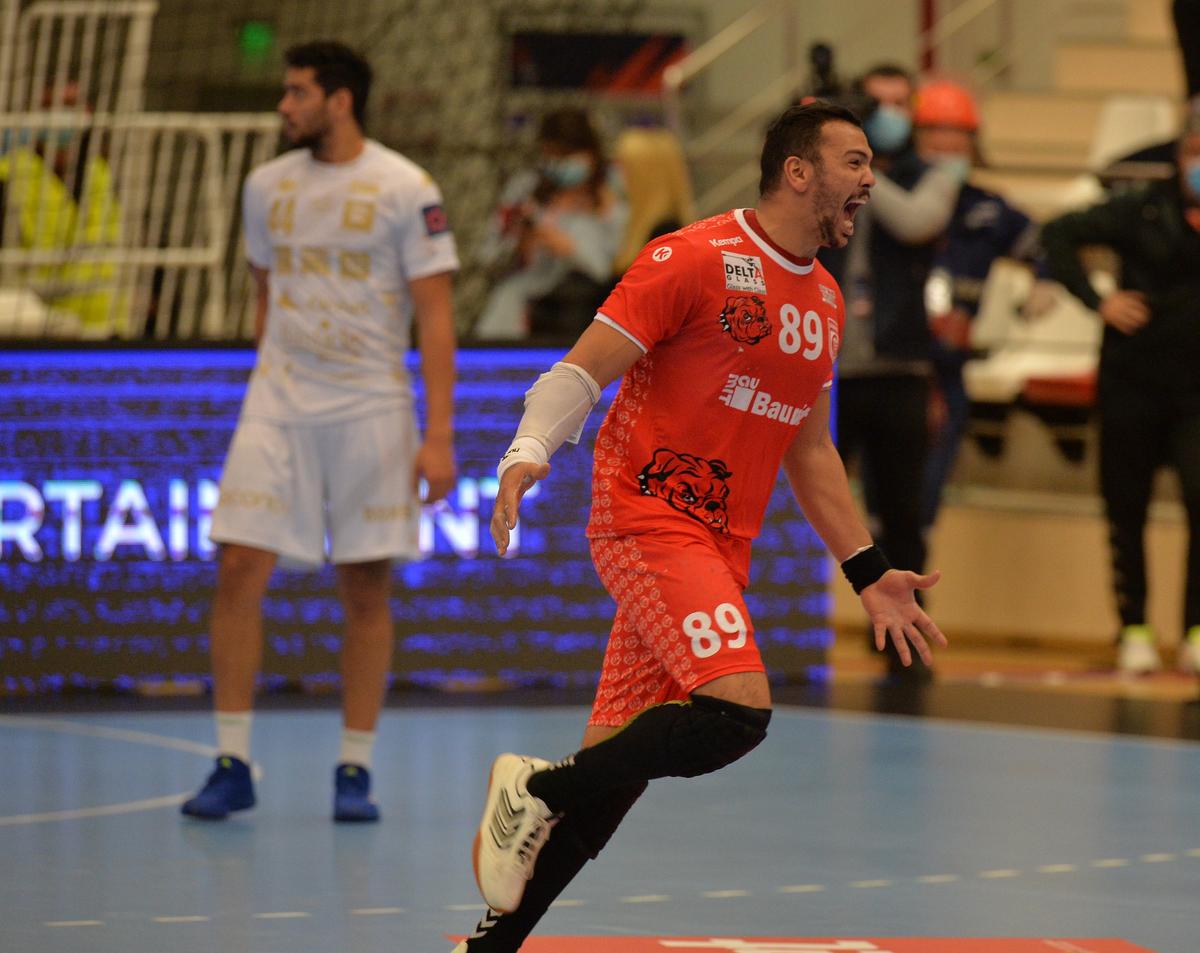Dinamo-USAM Nîmes 29-27