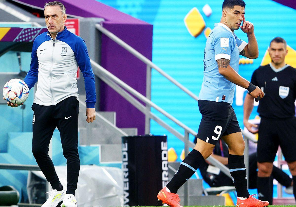Istvan Kovacs a avut propriul lui „meci” în Uruguay - Coreea de Sud » Misiune dificilă pentru arbitrul român