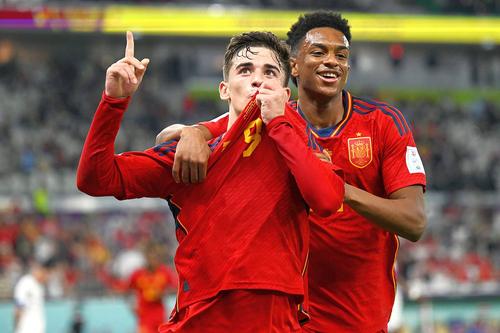 Gavi și Alejandro Balde // Foto: Getty Images