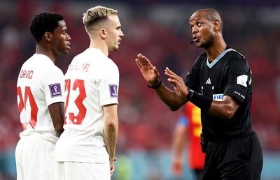 Arbitrul suspendat pentru corupție i-a șocat pe Fabregas și Bernardeschi, cu prestația de la Mondial: „Nu e posibil așa ceva! O nedreptate”